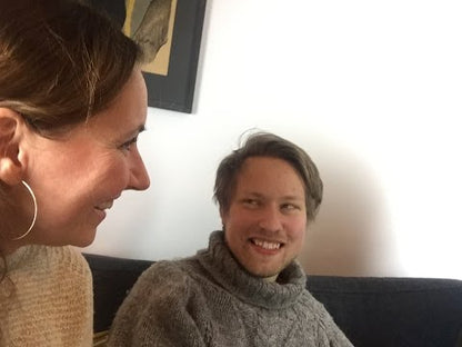 THEAGENSER MED RILLER
